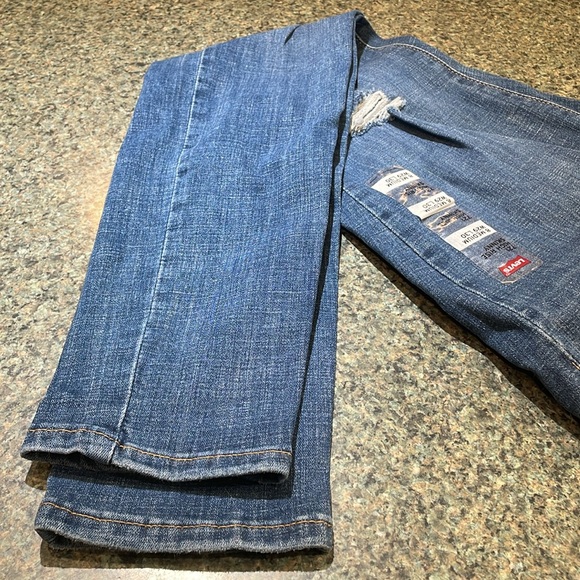 Levi’s 721 high rise Skinny jeans distressed size 8 Medium W29 L30 NEW 5 pocket - Picture 2 of 12